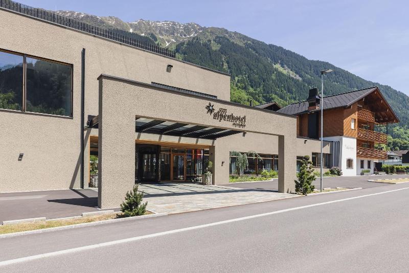 Alpenhotel Montafon - Genel