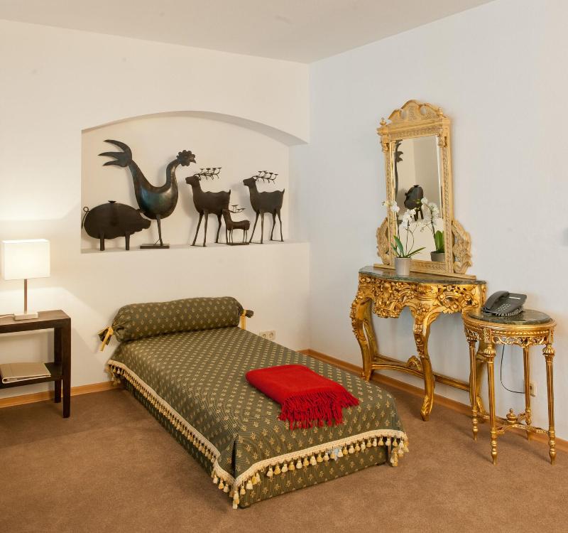 Forstinger Hotel - Oda