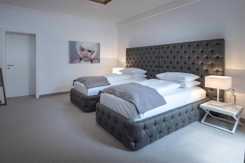 Forstinger Hotel - Oda