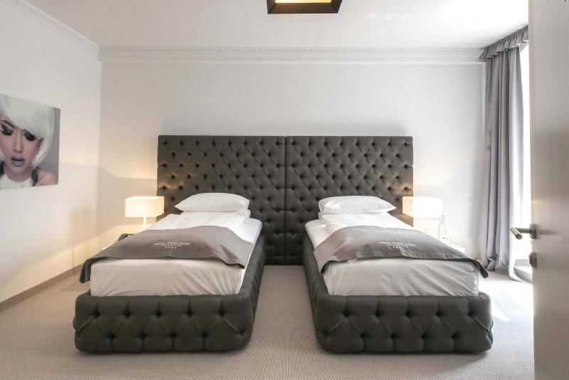 Forstinger Hotel - Oda