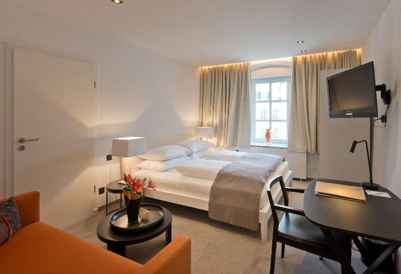Forstinger Hotel - Oda