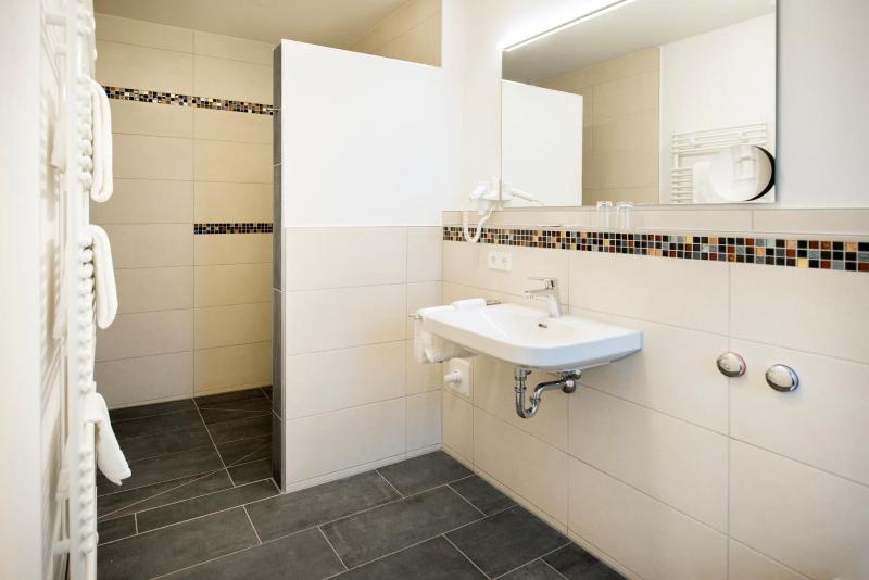 Gasthof Linde - Hotel Blum - Oda
