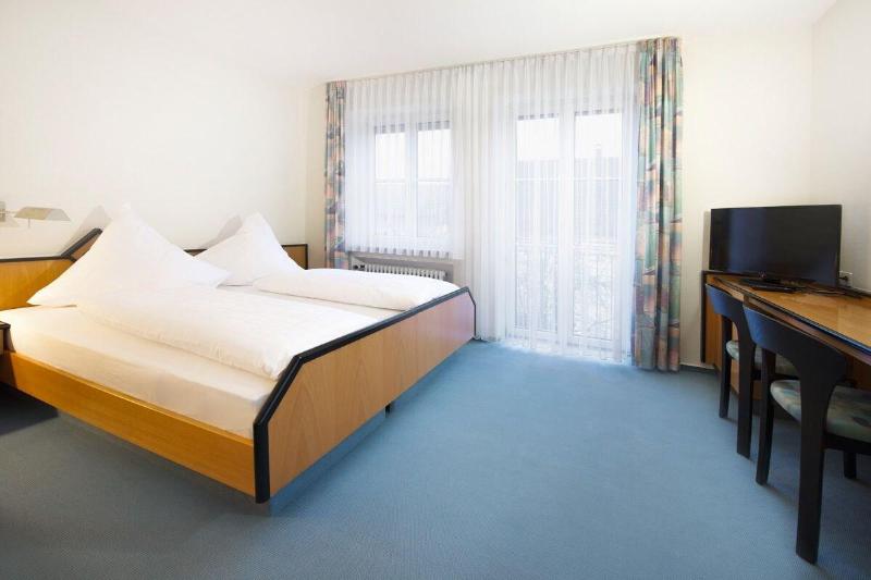 Gasthof Linde - Hotel Blum - Oda