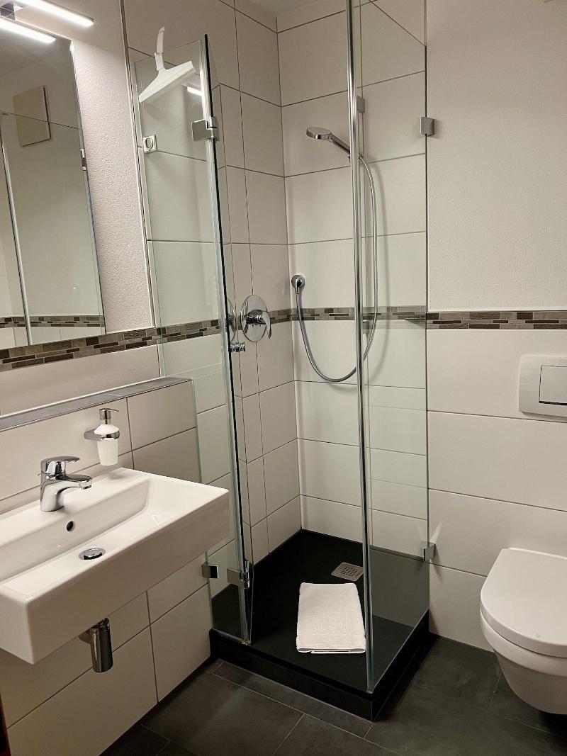 Gasthof Linde - Hotel Blum - Oda