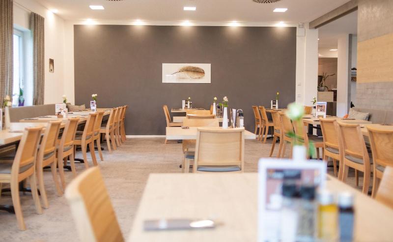 Gasthof Linde - Hotel Blum - Restoran