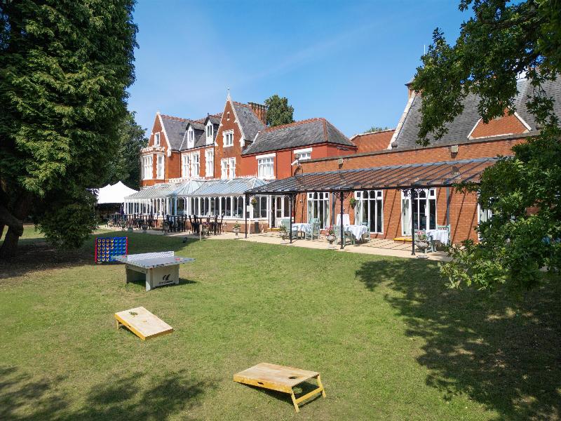 DoubleTree by Hilton St. Anne's Manor - Genel