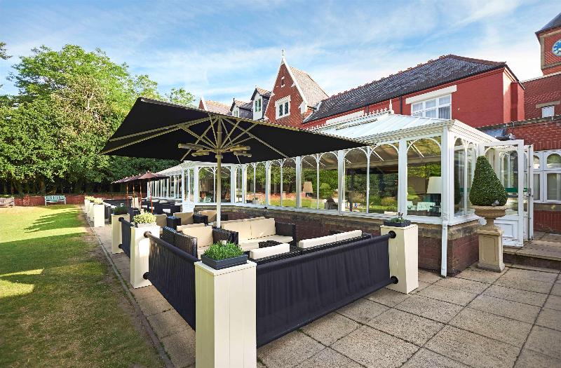 DoubleTree by Hilton St. Anne's Manor - Genel