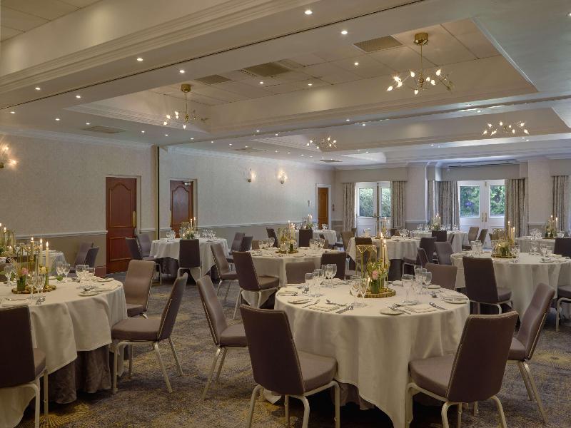 DoubleTree by Hilton St. Anne's Manor - Genel