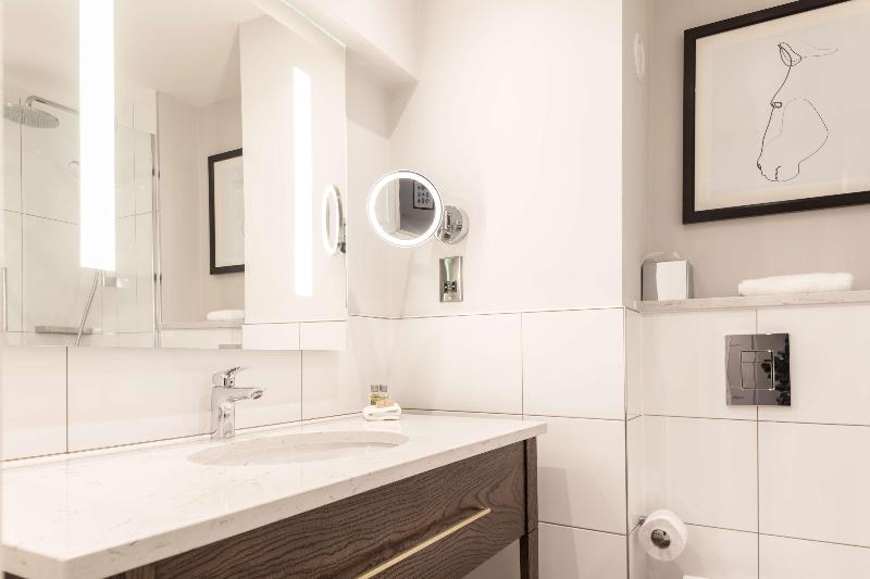 DoubleTree by Hilton St. Anne's Manor - Oda