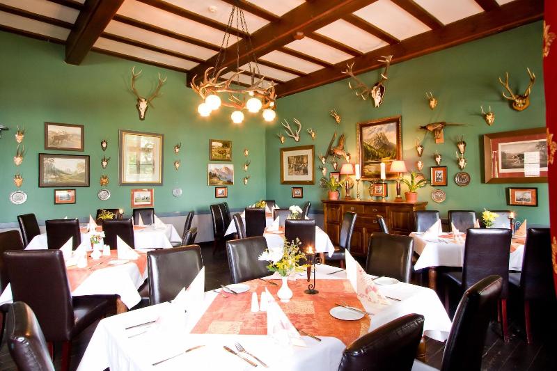 Gasthaus & Hotel Zur Henne - Restoran