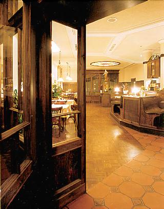 Hotel Bahnhof Bertsdorf fotoÄŸrafÄ±