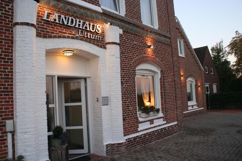 Landhaus Uttum - Genel