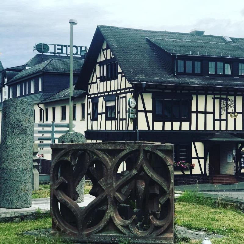 Hotel Zur Krone - Genel