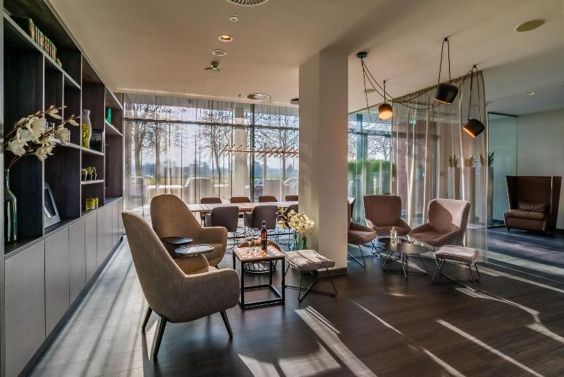 elaya hotel kevelaer, Trademark Collctn by Wyndham - Lobi
