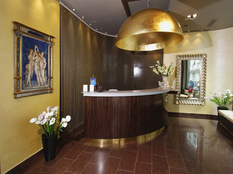 EA Hotel Crystal Palace - Lobi