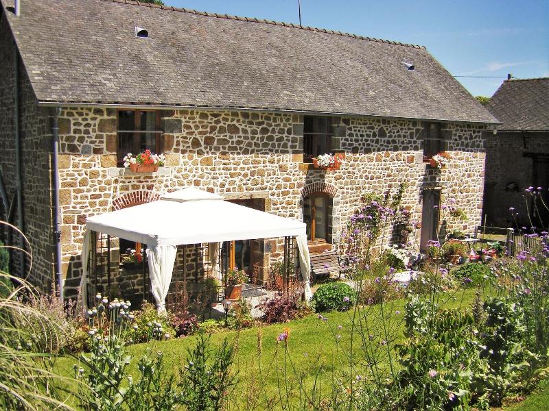 La Cloue B&B - Genel