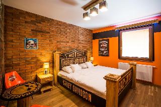 Retro Hotel Garage fotoÄŸrafÄ±