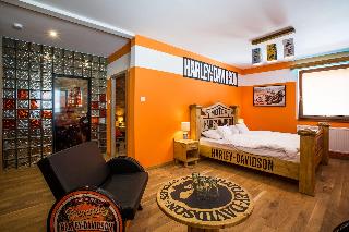 Retro Hotel Garage fotoÄŸrafÄ±