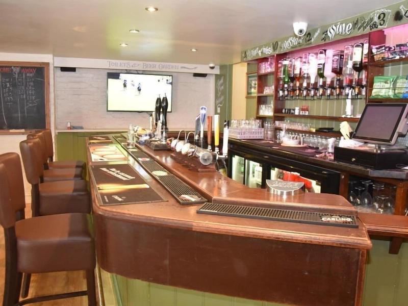 The Red Lion - Bar
