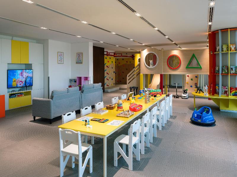 Th8 Palm Dubai Beach Resort Vignette Collection - Aktivite