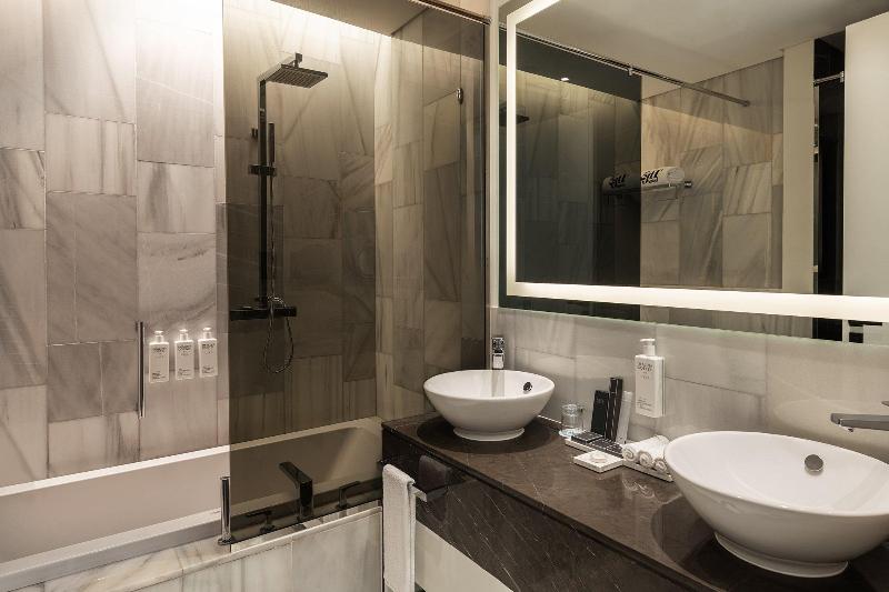Th8 Palm Dubai Beach Resort Vignette Collection - Oda