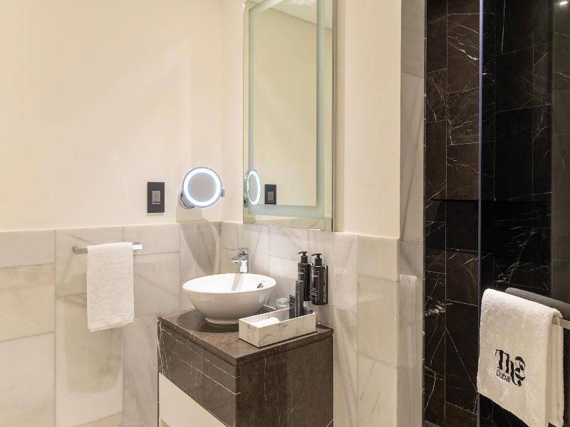 Th8 Palm Dubai Beach Resort Vignette Collection - Oda
