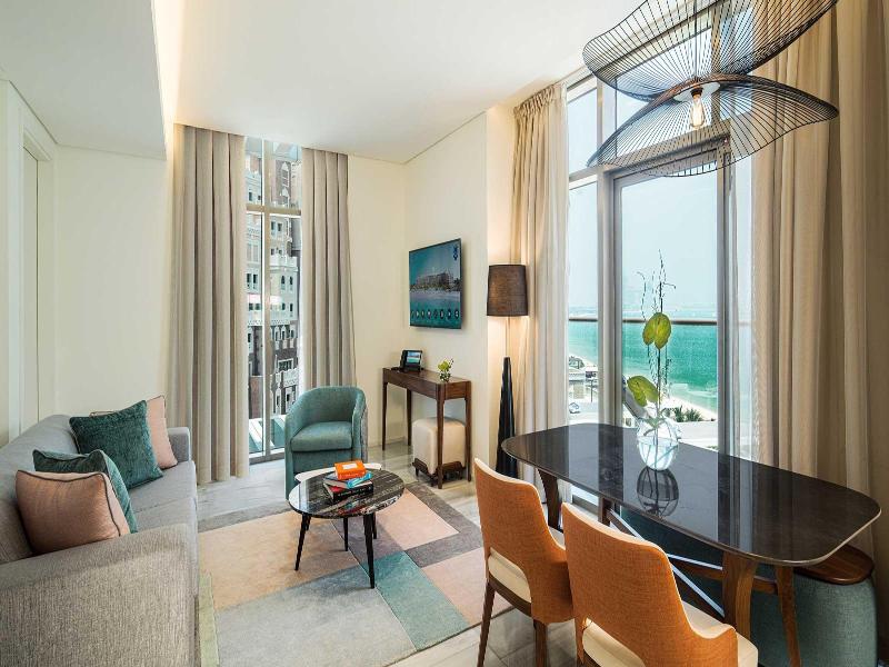 Th8 Palm Dubai Beach Resort Vignette Collection - Oda