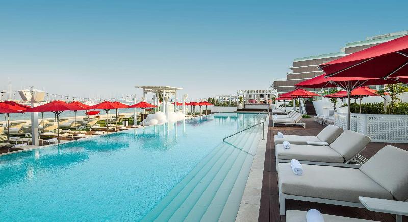 Th8 Palm Dubai Beach Resort Vignette Collection - Havuz