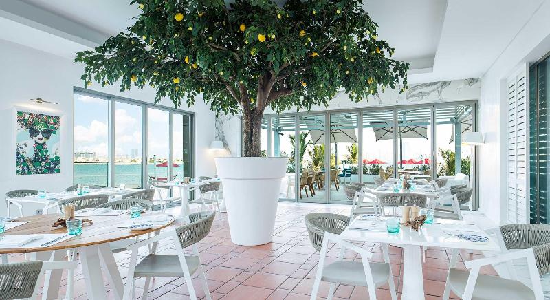 Th8 Palm Dubai Beach Resort Vignette Collection - Restoran