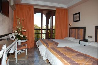 El Andalous otel fotoğrafı