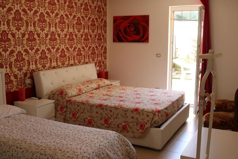 Le Tre Rose Bed & Breakfast - Oda