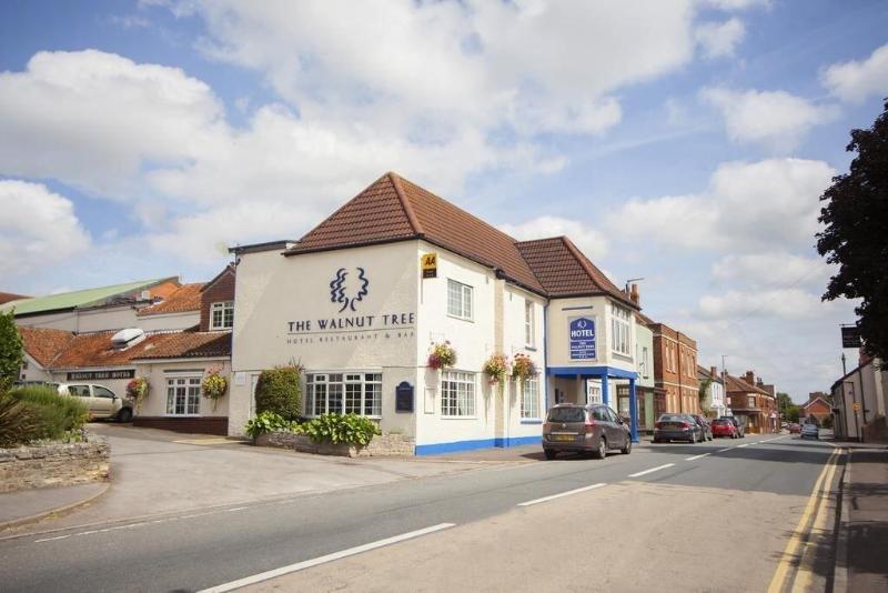 The Walnut Tree Hotel - Genel