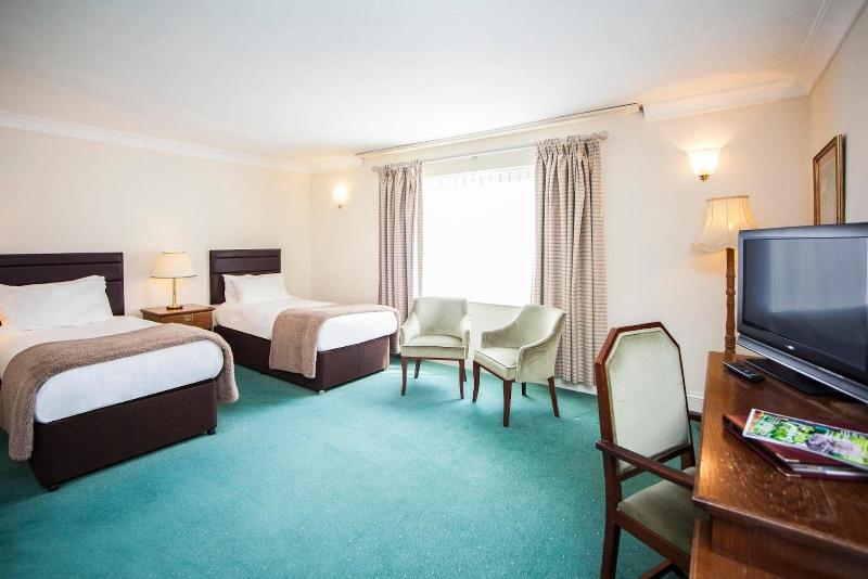 The Walnut Tree Hotel - Oda