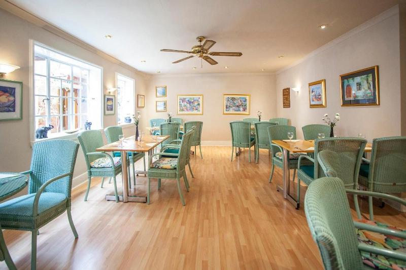 The Walnut Tree Hotel - Restoran