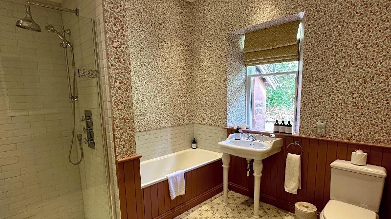 Cromlix Hotel - Oda