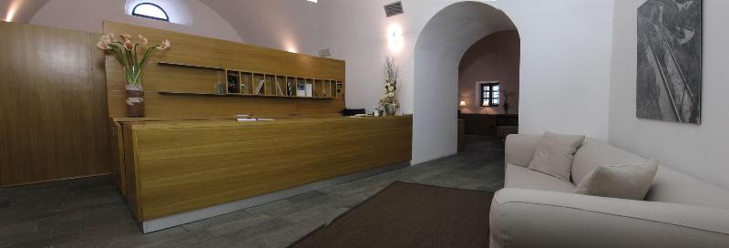Hotel Cavour Et Des Officiers - Lobi