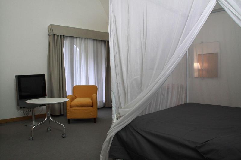 Hotel Cavour Et Des Officiers - Oda