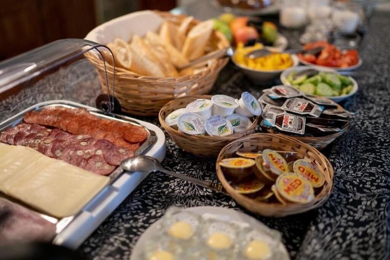 Dvůr Hoffmeister - Restoran