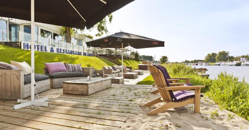De Zon Hotel & Restaurant - Teras