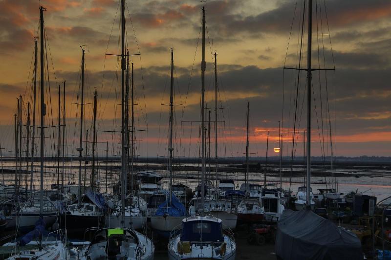The Victory At Mersea - Plaj