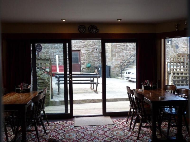 Murray Arms Hotel - Bar