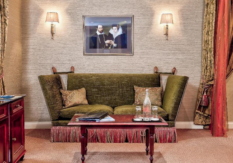 Langley Castle Hotel - Oda