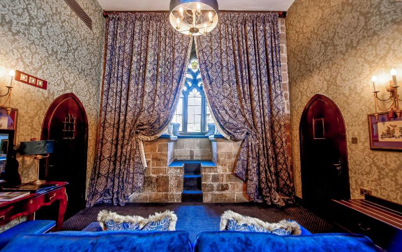 Langley Castle Hotel - Oda