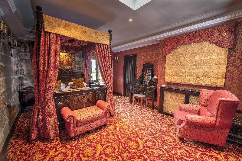 Langley Castle Hotel - Oda