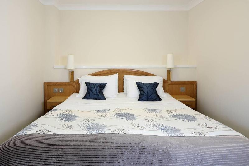 Woodland Bay Hotel - Oda
