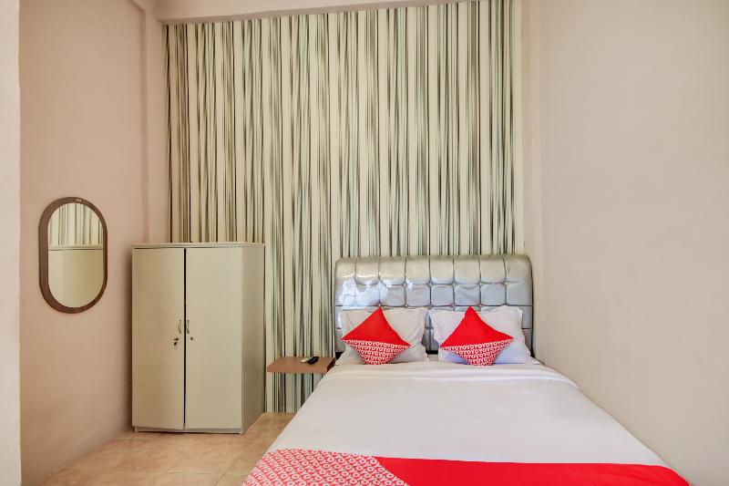 OYO 3389 Sonya Homestay Syariah - Oda