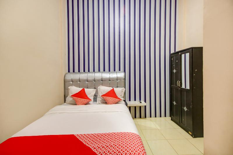 OYO 3389 Sonya Homestay Syariah - Oda