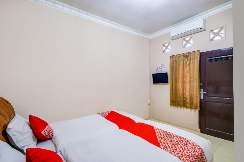 OYO 3389 Sonya Homestay Syariah - Oda