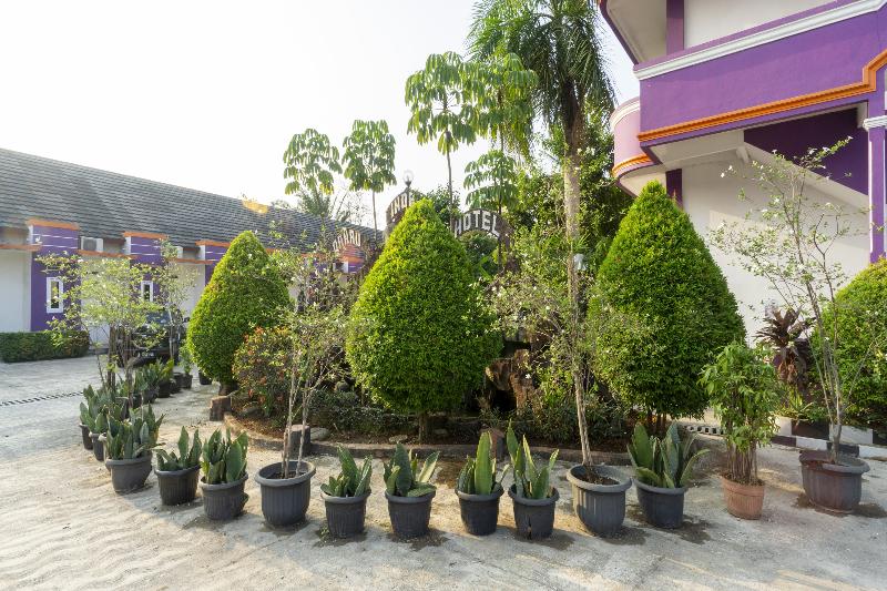 SPOT ON 3978 Hotel Danau Indah - Genel