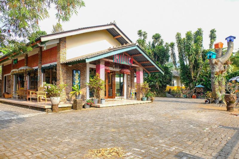 Formerly RedDoorz near STAB Syailendra Kopeng - Genel